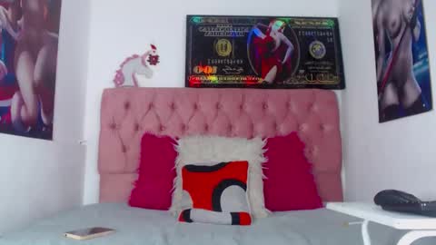 Snapshot of nalaroy chatting on 20, 12, 2025 NALAROY online show from 20, 12, 2025