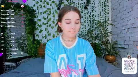 Luna online show from 8, 3, 2025