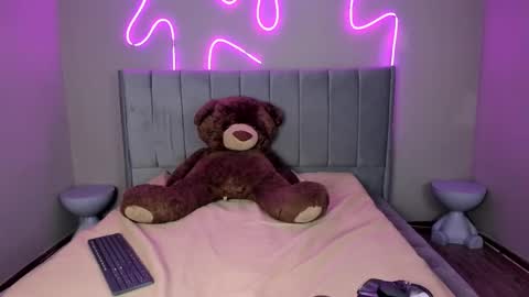 Snapshot of nanii_velvett chatting on 9, 10, 2025 Nanii           online show from 9, 10, 2025