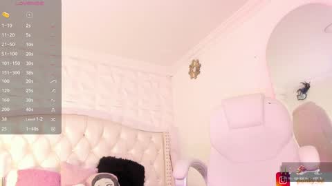 Snapshot of nanit_l chatting on 11, 1, 2025 anna online show from 11, 1, 2025