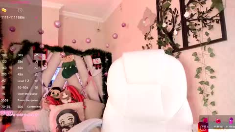 Snapshot of nanit_l chatting on 14, 12, 2025 anna online show from 14, 12, 2025