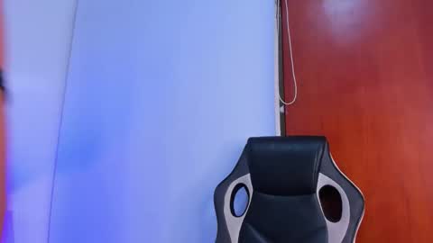 Snapshot of nanny18hornny chatting on 5, 10, 2025 nanny18hornny online show from 5, 10, 2025