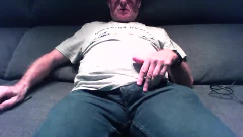 nano22968832 online show from 19, 11, 2025