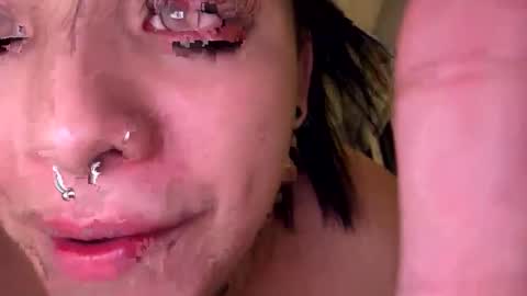 naomi_berckley online show from 17, 10, 2025