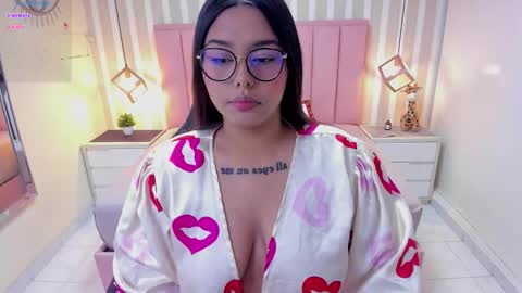Naomi online show from 19, 12, 2025