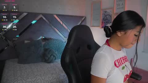 Naomi-Gray  online show from 8, 7, 2026