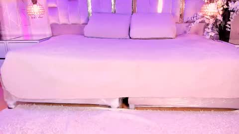     online show from 25, 2, 2026