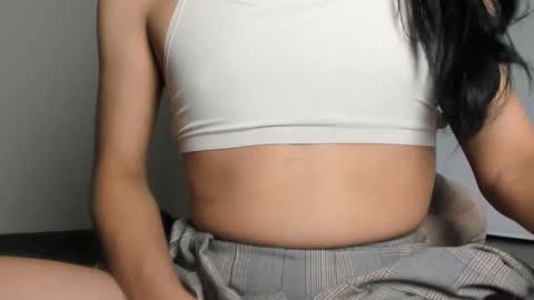 Naomi Moore online show from 15, 1, 2025