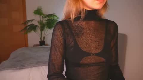 naomirosy online show from 11, 2, 2026