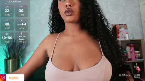 Snapshot of naomixjones1 chatting on 31, 3, 2026 Naomi online show from 31, 3, 2026