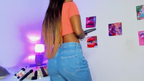 naomy_191 online show from 15, 10, 2025