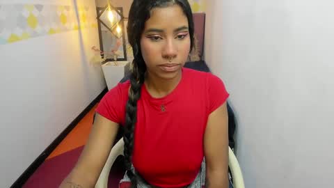 Snapshot of naomy__smith__ chatting on 2, 2, 2025 N A O M Y online show from 2, 2, 2025