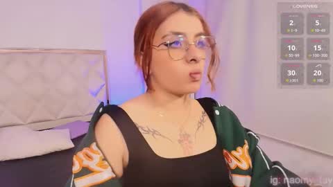 Naomy  online show from 27, 10, 2025