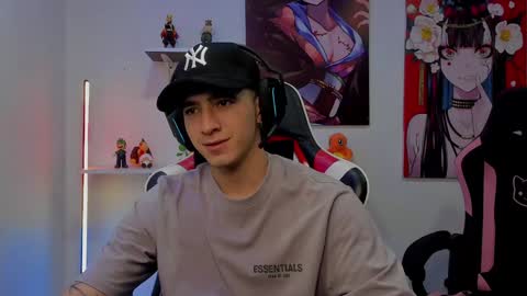 Snapshot of naranjo_seb chatting on 10, 12, 2024 sebastian online show from 10, 12, 2024