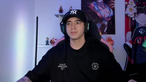 Snapshot of naranjo_seb chatting on 31, 12, 2024 sebastian online show from 31, 12, 2024