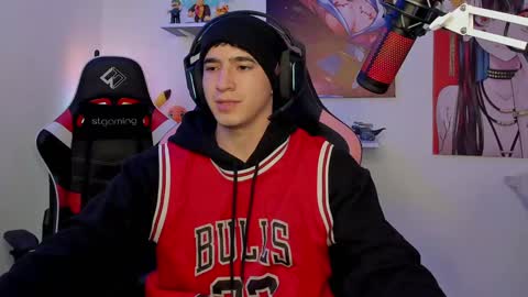 Snapshot of naranjo_seb chatting on 15, 1, 2025 sebastian online show from 15, 1, 2025