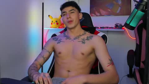 Snapshot of naranjo_seb chatting on 28, 1, 2025 sebastian online show from 28, 1, 2025