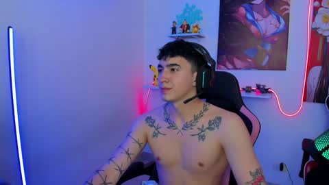 Snapshot of naranjo_seb chatting on 4, 2, 2025 sebastian online show from 4, 2, 2025