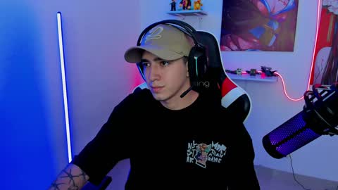 Snapshot of naranjo_seb chatting on 7, 2, 2025 sebastian online show from 7, 2, 2025