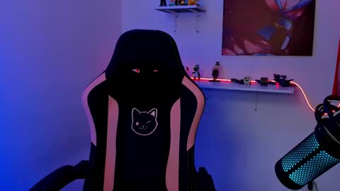 Snapshot of naranjo_seb chatting on 19, 2, 2025 sebastian online show from 19, 2, 2025