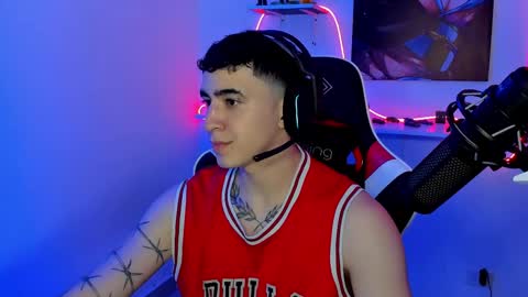 Snapshot of naranjo_seb chatting on 21, 2, 2025 sebastian online show from 21, 2, 2025