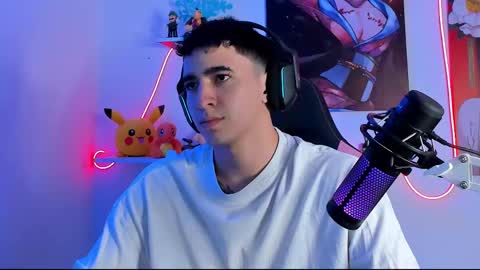 Snapshot of naranjo_seb chatting on 11, 3, 2025 sebastian online show from 11, 3, 2025