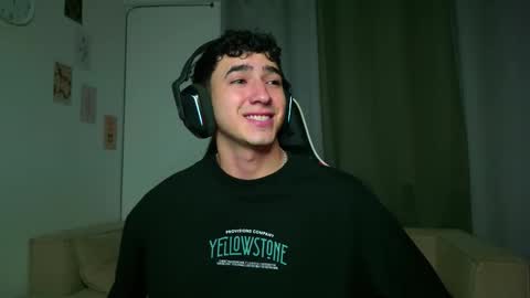 Snapshot of naranjo_seb chatting on 6, 10, 2025 sebastian online show from 6, 10, 2025