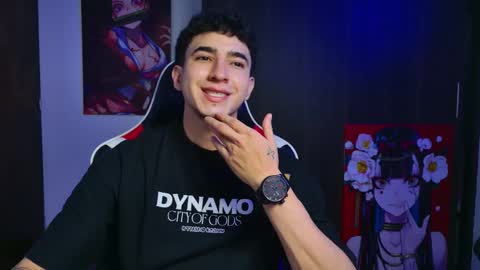 Snapshot of naranjo_seb chatting on 12, 11, 2025 sebastian online show from 12, 11, 2025