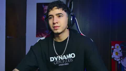 Snapshot of naranjo_seb chatting on 17, 11, 2025 sebastian online show from 17, 11, 2025