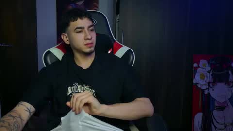 Snapshot of naranjo_seb chatting on 21, 11, 2025 sebastian online show from 21, 11, 2025