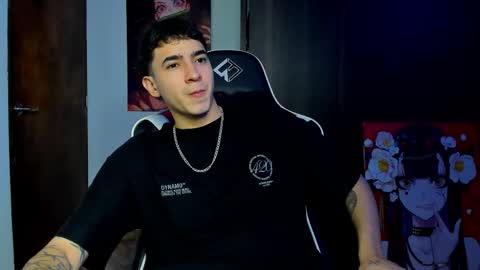 Snapshot of naranjo_seb chatting on 27, 11, 2025 sebastian online show from 27, 11, 2025