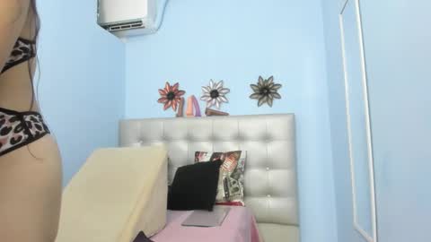 Snapshot of nashira_robert chatting on 7, 3, 2026 Debora online show from 7, 3, 2026