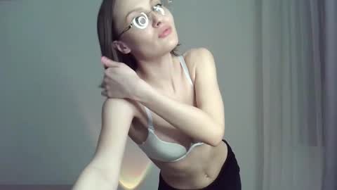 Snapshot of naslili chatting on 31, 1, 2025 Tina online show from 31, 1, 2025