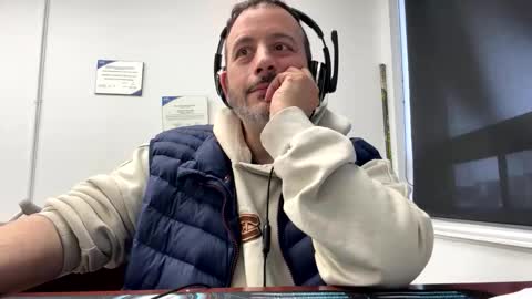 nassobout online show from 15, 4, 2026