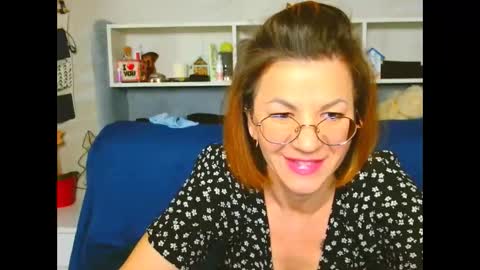 Snapshot of natali3855 chatting on 12, 1, 2025 Natali online show from 12, 1, 2025