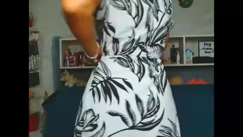 Snapshot of natali3855 chatting on 8, 2, 2025 Natali online show from 8, 2, 2025