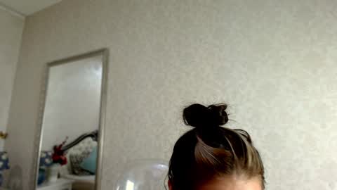 Snapshot of natalia_peach chatting on 20, 1, 2025 Wild influence online show from 20, 1, 2025