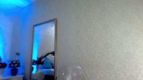 Snapshot of natalia_peach chatting on 27, 1, 2025 Wild influence online show from 27, 1, 2025