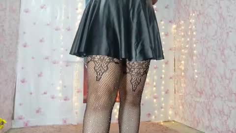 Snapshot of nataliavela chatting on 3, 11, 2025 nataliavela online show from 3, 11, 2025