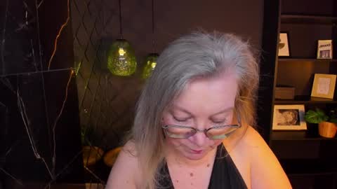 NataliCloud online show from 5, 4, 2026