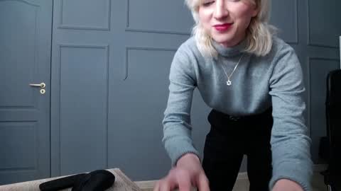Natalie online show from 7, 12, 2024
