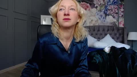 Natalie online show from 24, 1, 2025