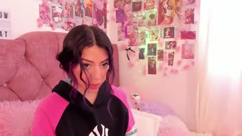       online show from 19, 12, 2024