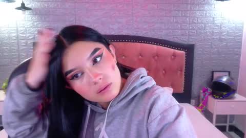 natalie  online show from 14, 1, 2026