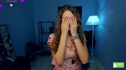 Natalie online show from 12, 11, 2025