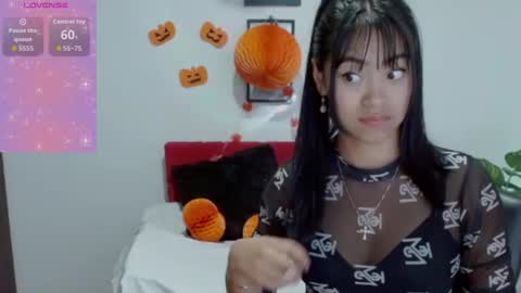Nataly Escobar online show from 22, 10, 2025