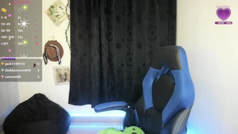 Natasha  online show from 17, 1, 2025