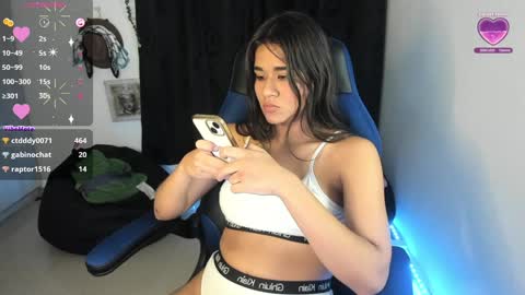 Natasha  online show from 24, 1, 2025