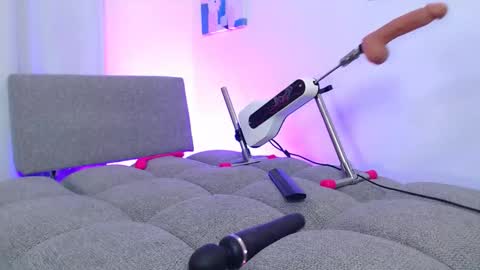 Natasha online show from 16, 12, 2025