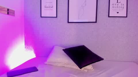  Natasha  online show from 23, 1, 2025